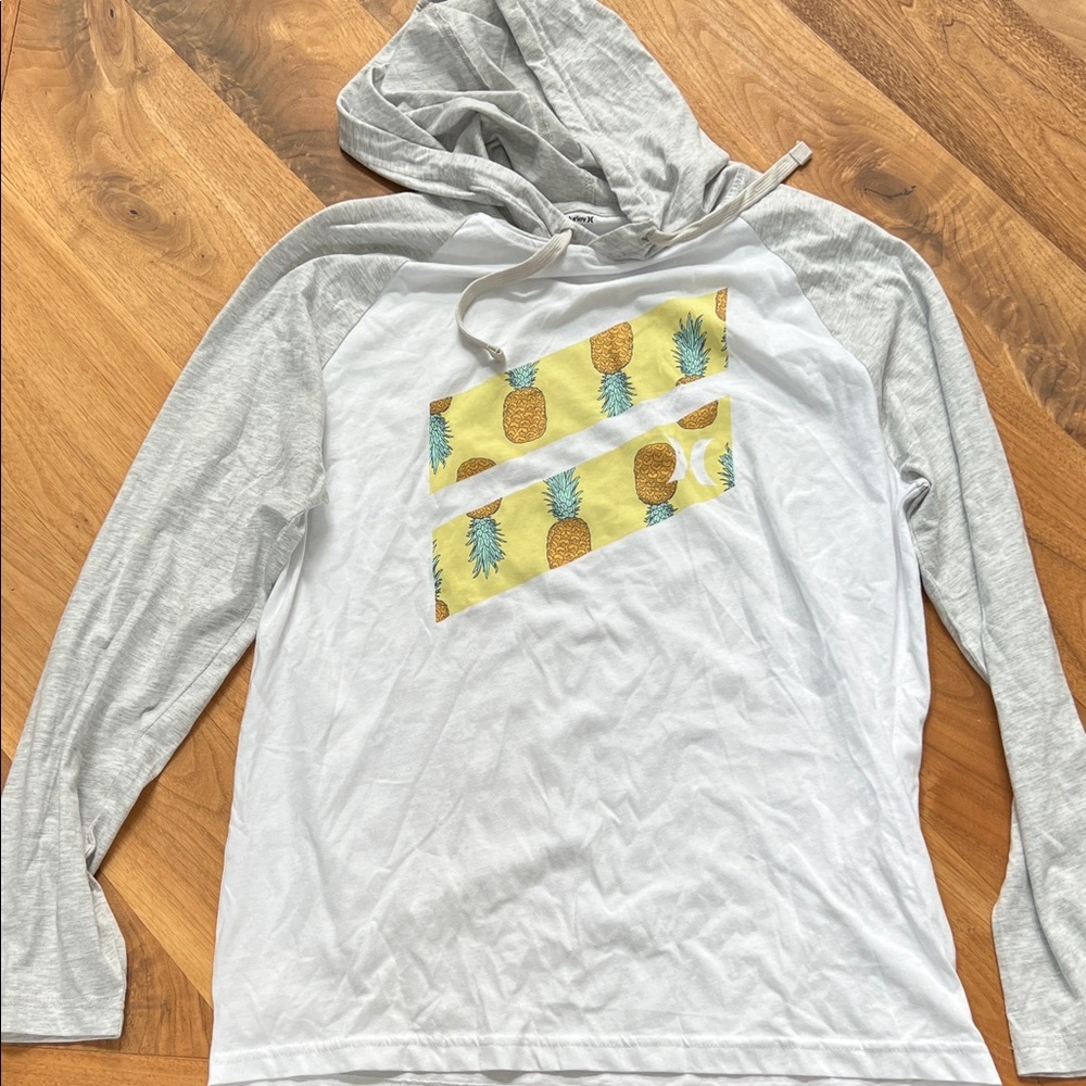 Hurley Gray and White Hoodie shirt
